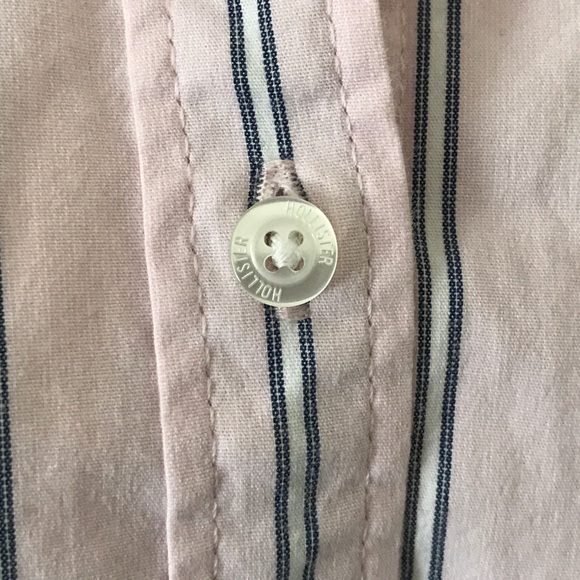 Hollister Pale Pink Stripe Button Down Top - Picture 8 of 8